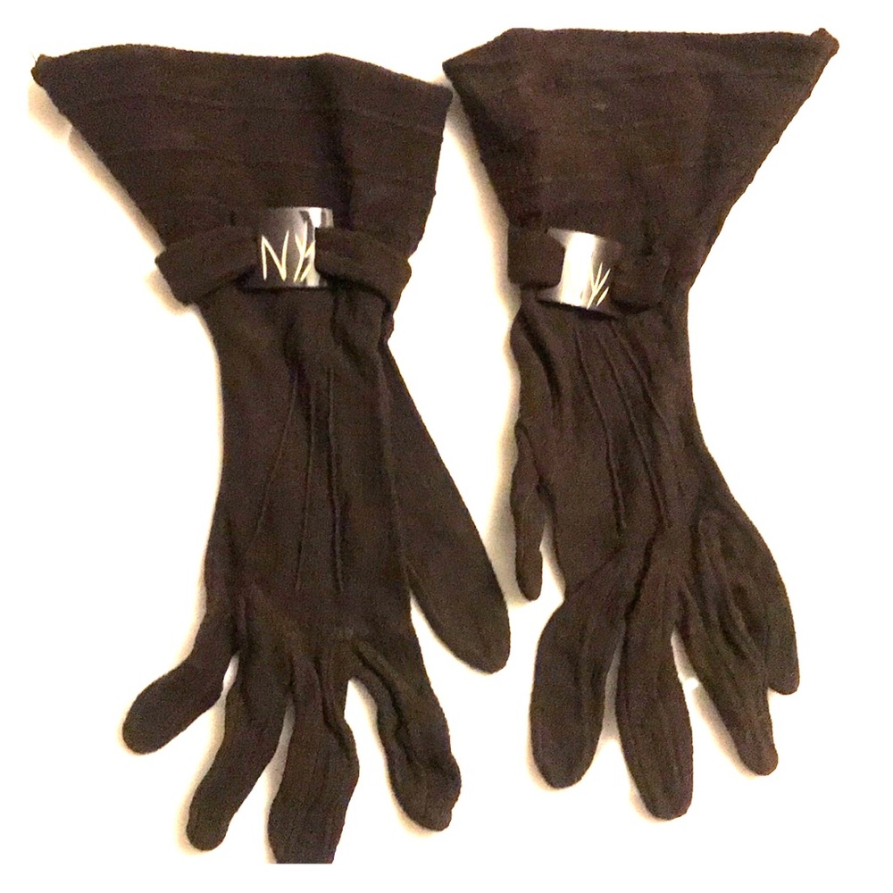 Gorgeous Polynesian Vintage Gloves